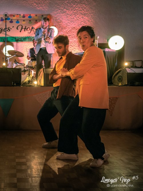 Limoges'Hop #5

Partage libre à des fins non promotionnelles ou commerciales, en créditant l'auteur (@lightexmachina).

© Alexandre - LIGHT EX MACHINA 2023, tous droits réservés.